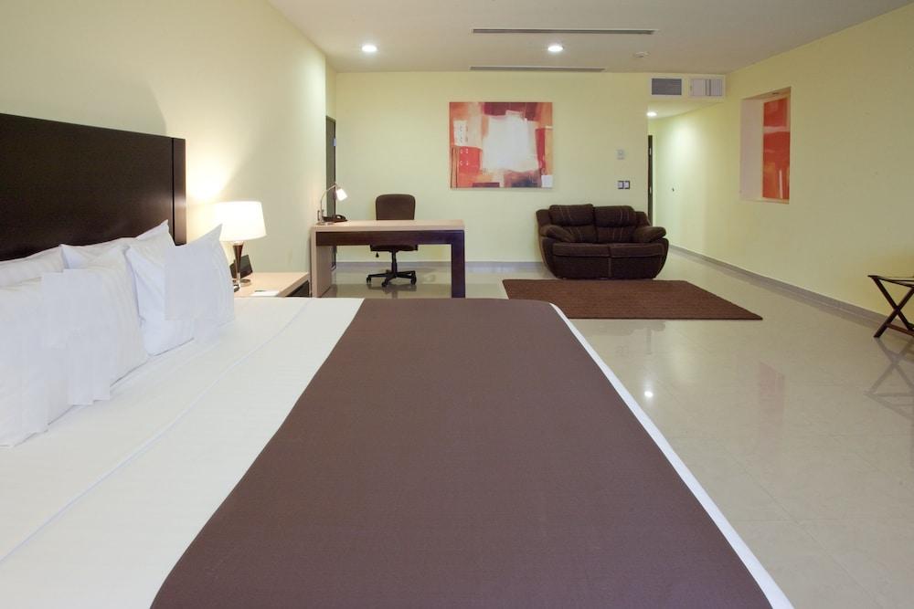 Hipico Inn Hotel Poza Rica Экстерьер фото