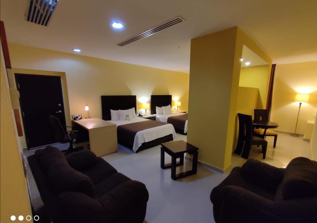 Hipico Inn Hotel Poza Rica Экстерьер фото