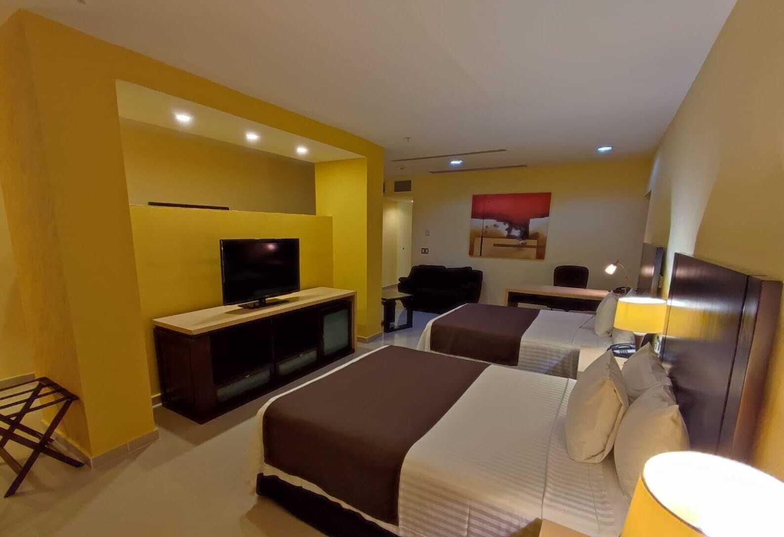 Hipico Inn Hotel Poza Rica Экстерьер фото